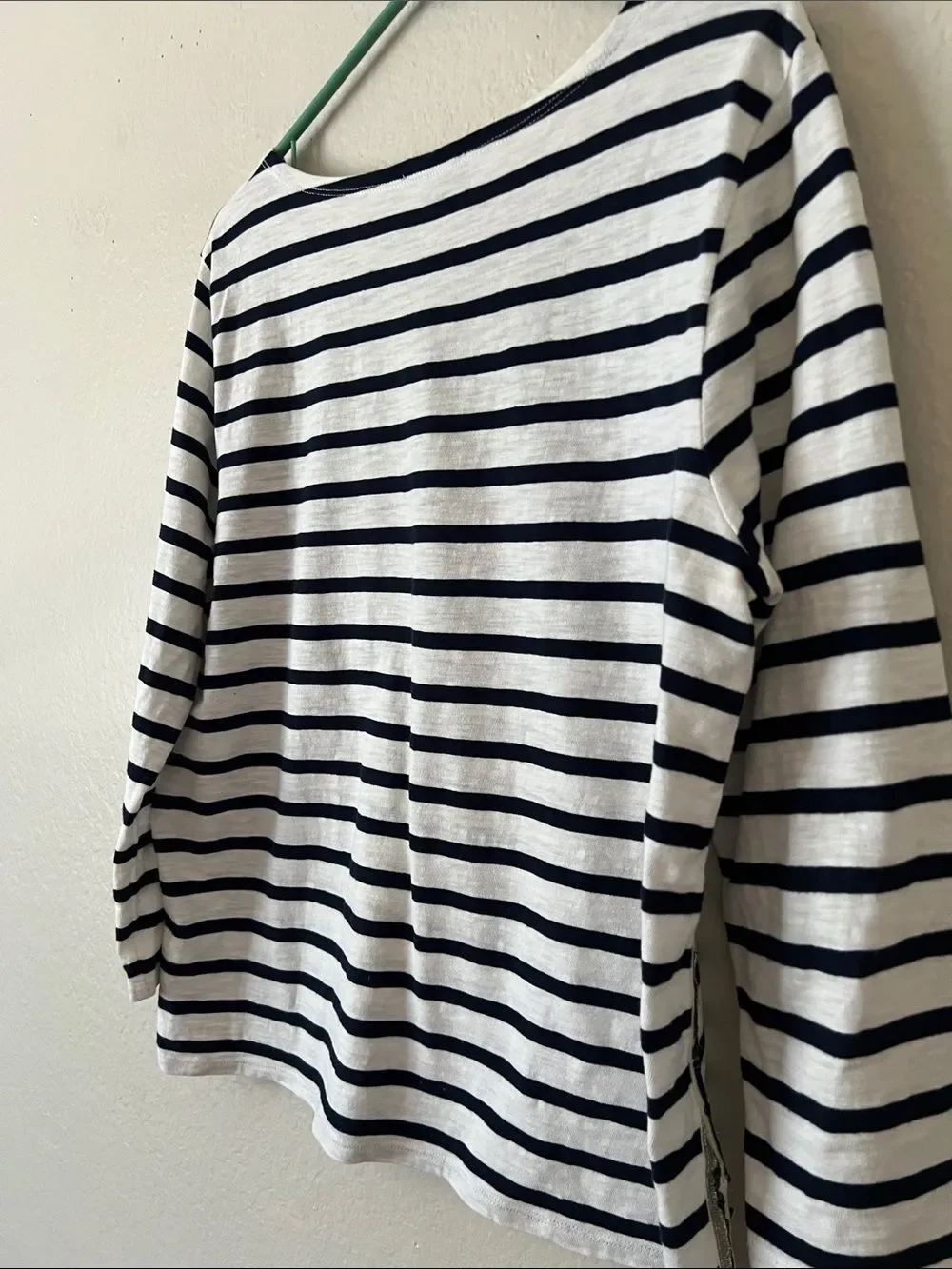 EUC J.CREW Striped 3/4 Sleeve White/Black Size Unknown